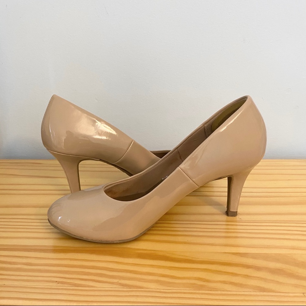 SOLD❌Comfort Plus by Predictions Karmen Nude Pumps